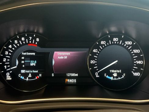 Used 2018 Lincoln MKX Select w/ Select Plus Package AWD/4WD image 29