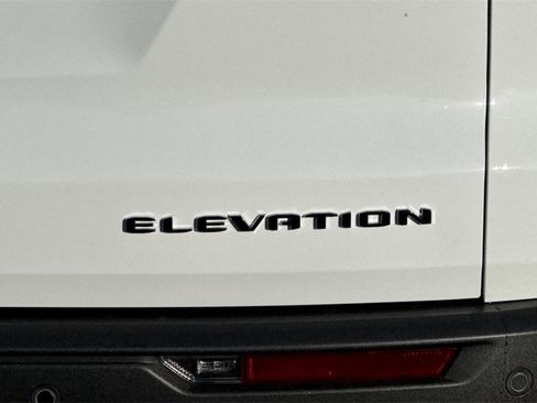 Certified 2025 GMC Acadia Elevation image 36