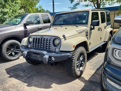 Used 2018 Jeep Wrangler Unlimited Sport AWD/4WD image 3