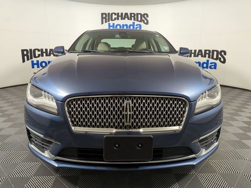 Used 2019 Lincoln MKZ Premiere FWD image 3
