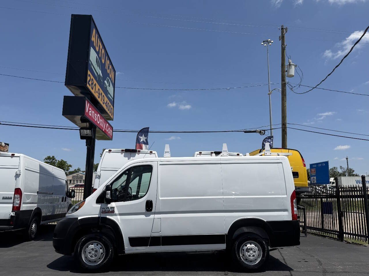 Used 2021 RAM ProMaster 1500 FWD image 4