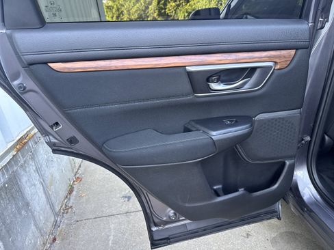 Used 2021 Honda CR-V EX image 11