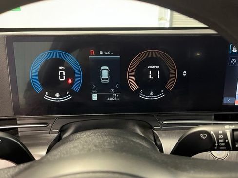 Used 2024 Hyundai Kona SE FWD image 27