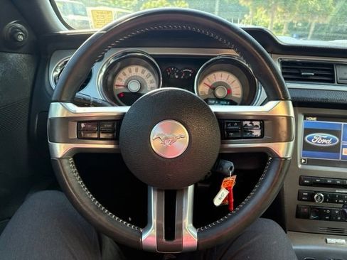 Used 2012 Ford Mustang GT Premium w/ Electronics Pkg RWD image 13
