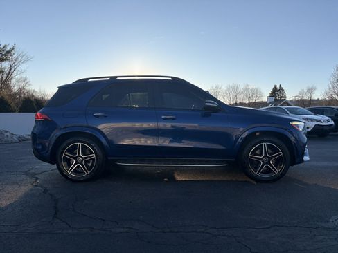 Used 2020 Mercedes-Benz GLE 350 4MATIC image 4