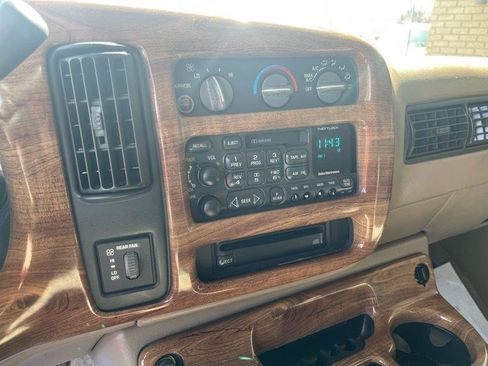 Used 1999 GMC Savana 1500 image 29