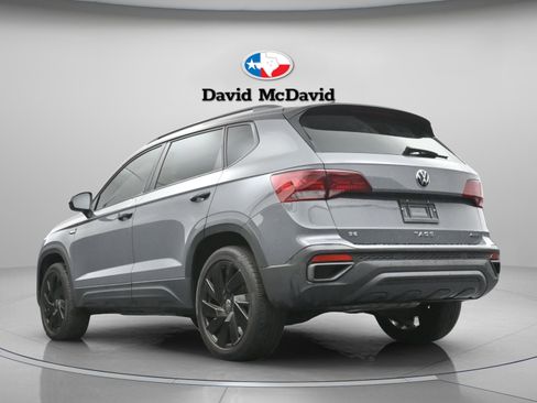 Used 2024 Volkswagen Taos SE image 13