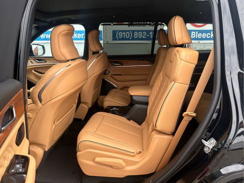 New 2025 Jeep Grand Cherokee L Summit image 45