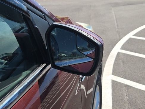 Used 2018 Ford Escape SE image 6