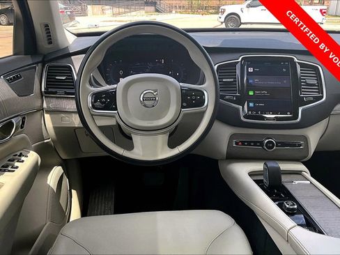 Certified 2023 Volvo XC90 B6 Plus image 7
