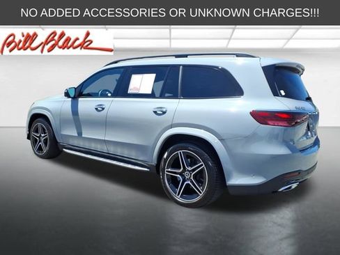 Used 2025 Mercedes-Benz GLS 450 4MATIC image 3