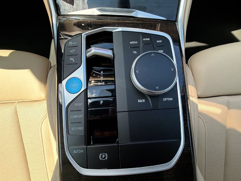 Used 2024 BMW i4 eDrive35 w/ Premium Package RWD image 25
