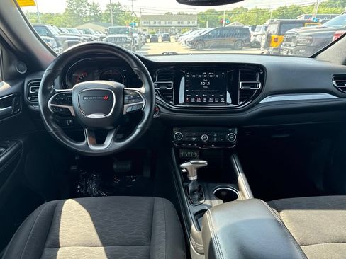 Used 2022 Dodge Durango SXT w/ Blacktop Package AWD/4WD image 18