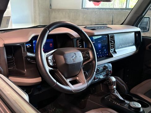 Used 2023 Ford Bronco Wildtrak AWD/4WD image 4