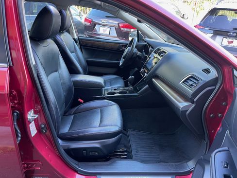 Used 2018 Subaru Outback 2.5i Limited image 23