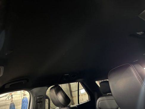 Used 2020 Ford Explorer XLT w/ Equipment Group 202A image 22