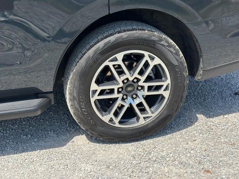 Used 2025 Ford Expedition Active AWD/4WD image 12