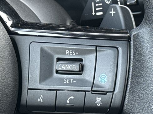 Used 2022 Nissan Rogue SV image 20