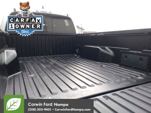 Used 2022 Toyota Tacoma SR5 image 28