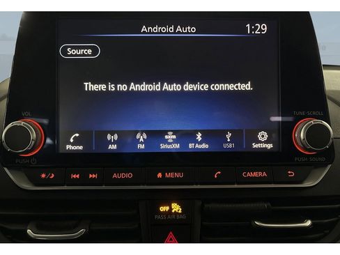 Used 2023 Nissan Altima 2.5 SR image 11