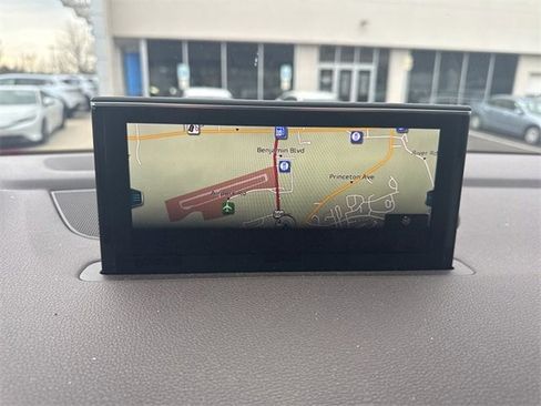 Used 2019 Audi Q7 2.0T Premium Plus w/ Premium Plus Package image 7