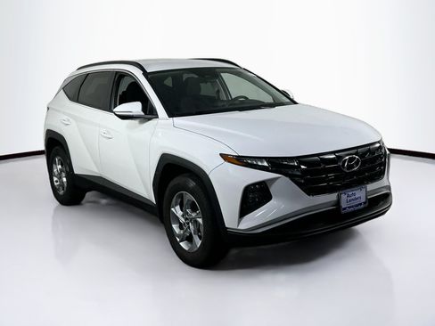Used 2023 Hyundai Tucson SEL AWD/4WD image 3