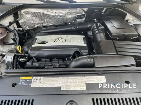 Used 2016 Volkswagen Tiguan SE FWD image 36