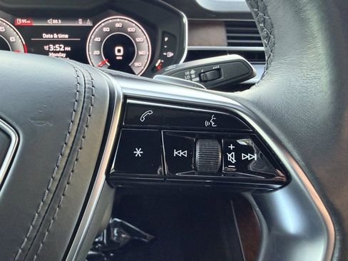 Certified 2022 Audi A8 L 3.0T w/ Executive Package image 38