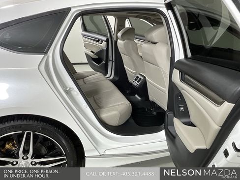 Used 2021 Honda Accord Touring image 15