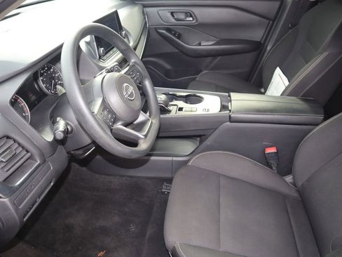 Certified 2024 Nissan Rogue S image 17