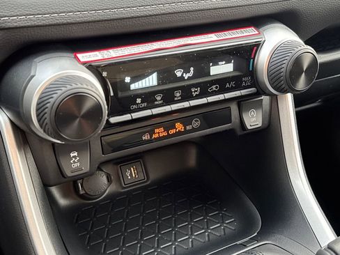 New 2025 Toyota RAV4 LE image 25