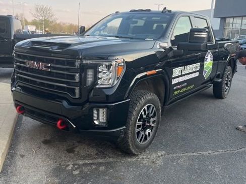 Used 2022 GMC Sierra 2500 AT4 w/ AT4 Premium Plus Package image 2