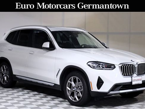 Used 2022 BMW X3 xDrive30i w/ Premium Package 2 (ZPA) AWD/4WD image 1