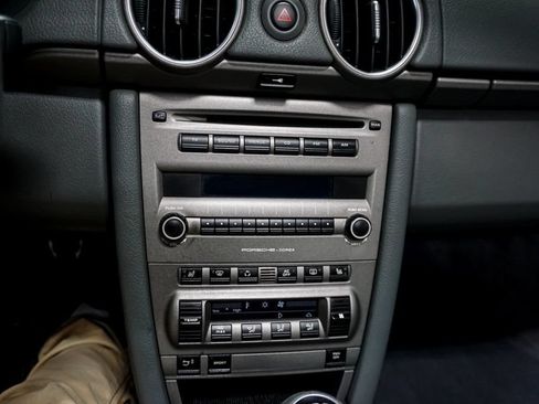 Used 2006 Porsche Boxster RWD image 12