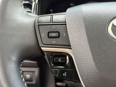Used 2025 Toyota Camry SE w/ Multimedia Upgrade Package FWD image 24
