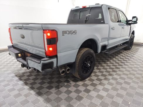 Used 2025 Ford F350 Lariat w/ Black Appearance Package AWD/4WD image 3