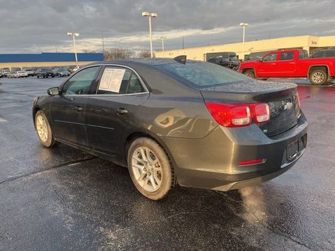 Used 2015 Chevrolet Malibu LT w/ Power Convenience Package image 7