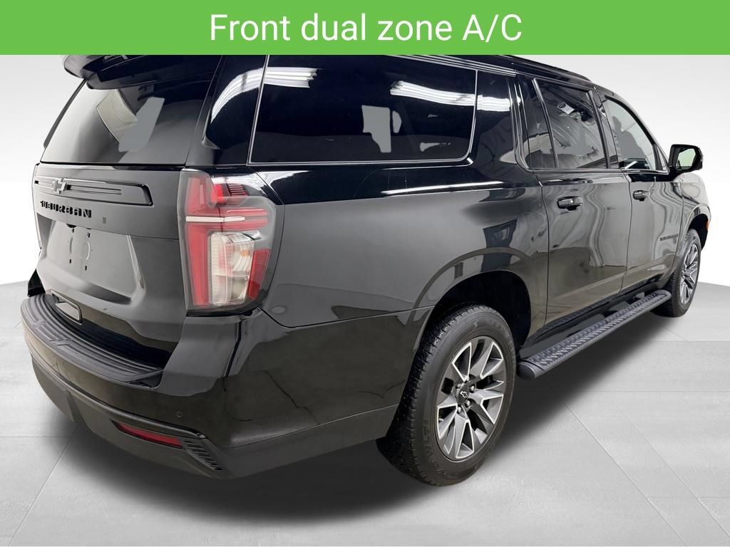 Certified 2024 Chevrolet Suburban Z71 w/ Luxury Package AWD/4WD image 13