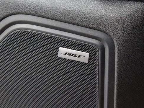 Used 2023 Porsche Macan AWD/4WD image 13