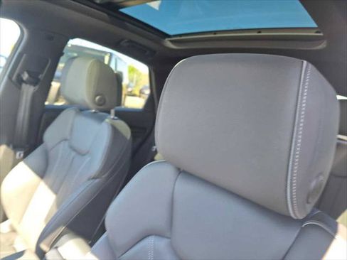 Used 2025 Audi Q5 2.0T Premium AWD/4WD image 26