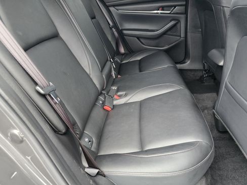 Used 2022 MAZDA MAZDA3 s FWD image 16