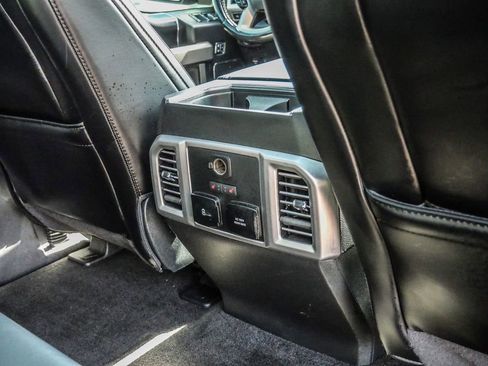 Used 2018 Ford F150 Platinum w/ Equipment Group 701A Luxury AWD/4WD image 26