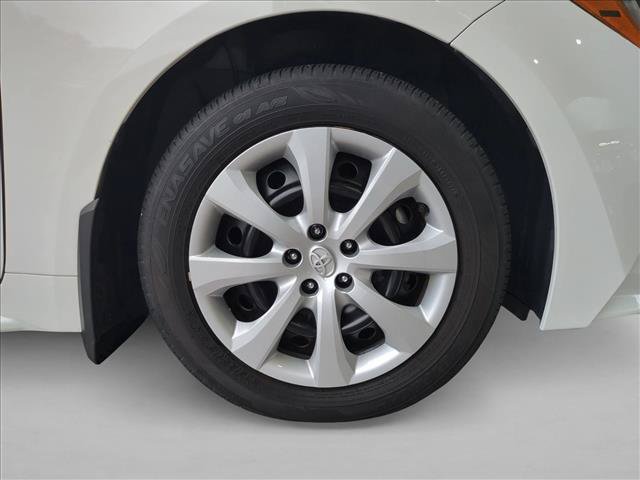 Used 2024 Toyota Corolla LE FWD image 23
