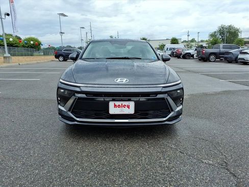Used 2025 Hyundai Sonata SEL FWD image 10