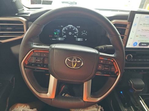 Used 2026 Toyota Tundra Platinum AWD/4WD image 12