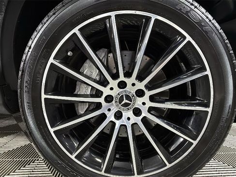 Used 2017 Mercedes-Benz GLC 300 4MATIC image 33