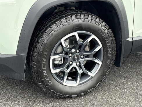 Used 2026 Chevrolet Equinox ACTIV w/ Convenience Package III AWD/4WD image 29