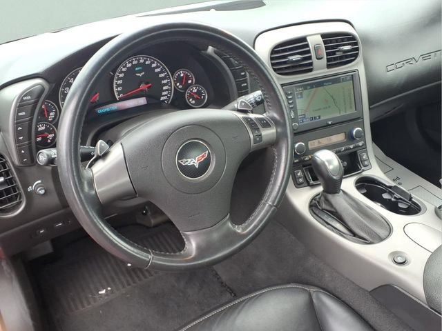 Used 2007 Chevrolet Corvette Coupe w/ Preferred Equipment Group RWD image 4