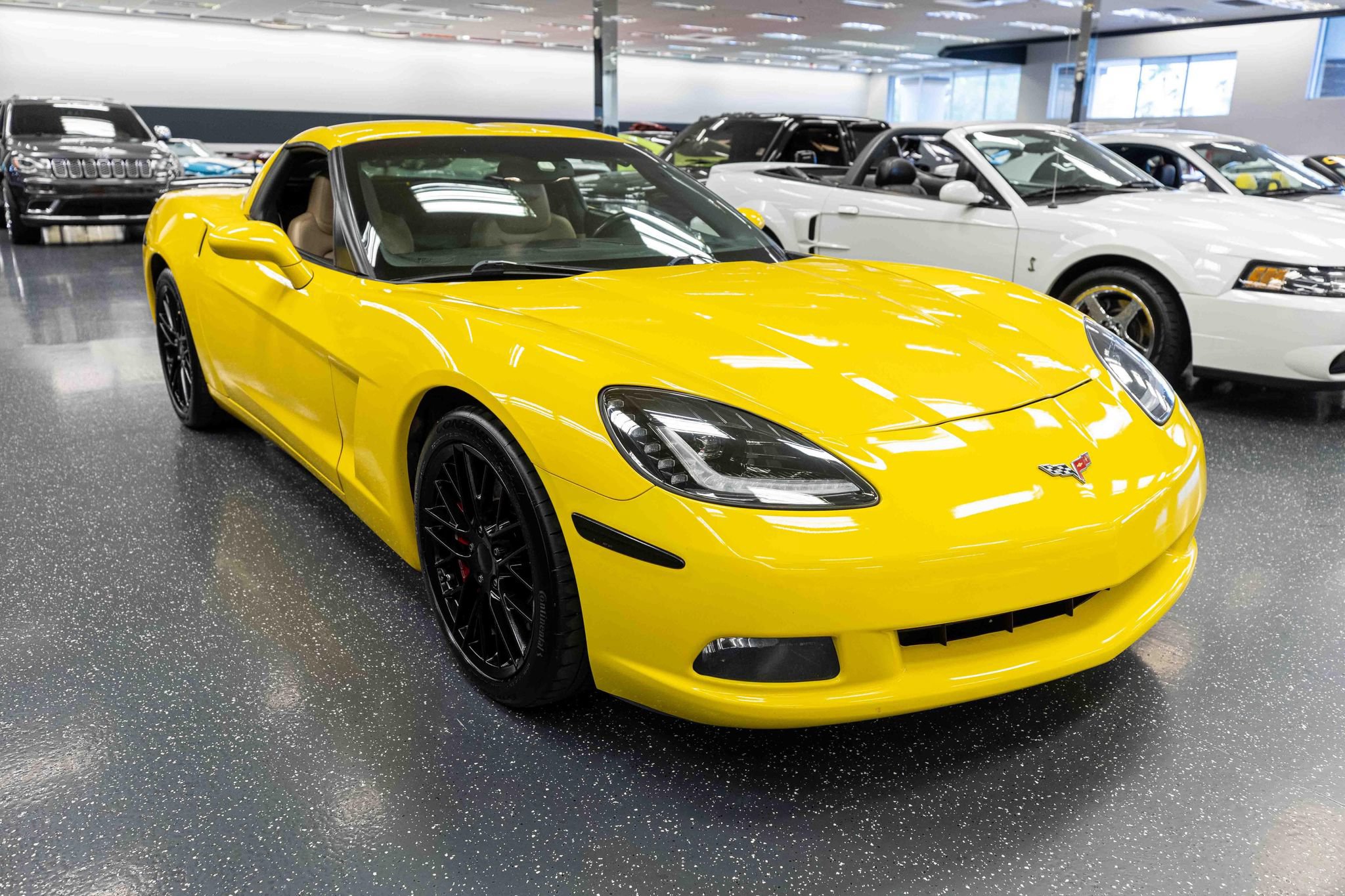 Used 2012 Chevrolet Corvette Coupe w/ 3LT Preferred Equipment Group RWD image 3