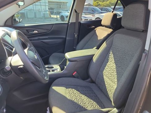 Certified 2023 Chevrolet Equinox LT FWD image 16